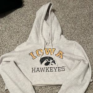 iowa hawkeyes cropped hoodie